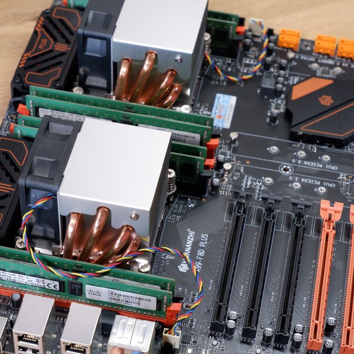 Huananzhi X99 F8D PLUS + проц + память