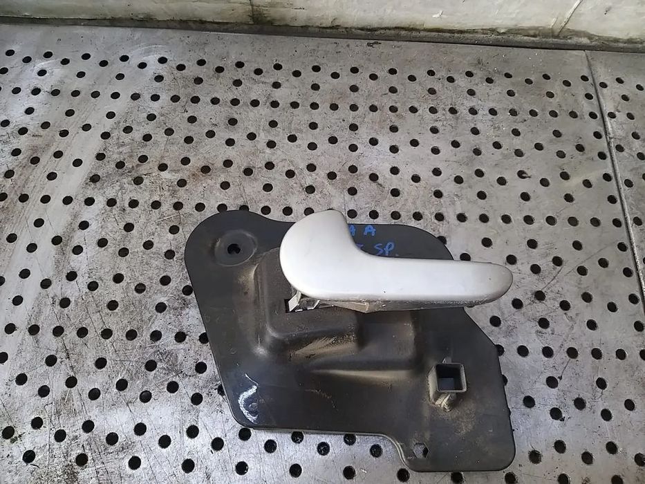 Maner interior usa stanga spate opel meriva a 316053479 13121860 13121864