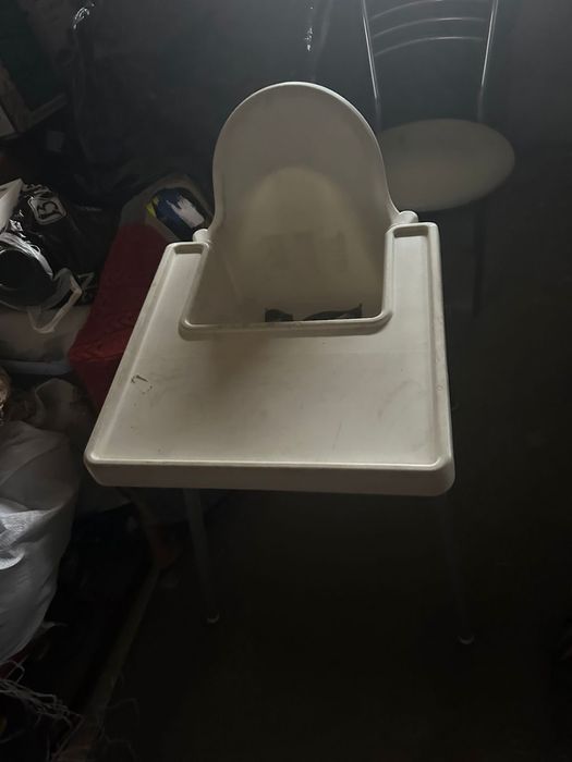 Продам детский стул со столиком