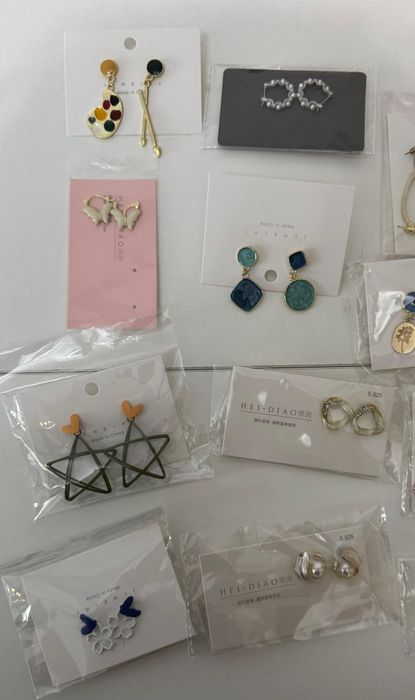 Продам новые серьги