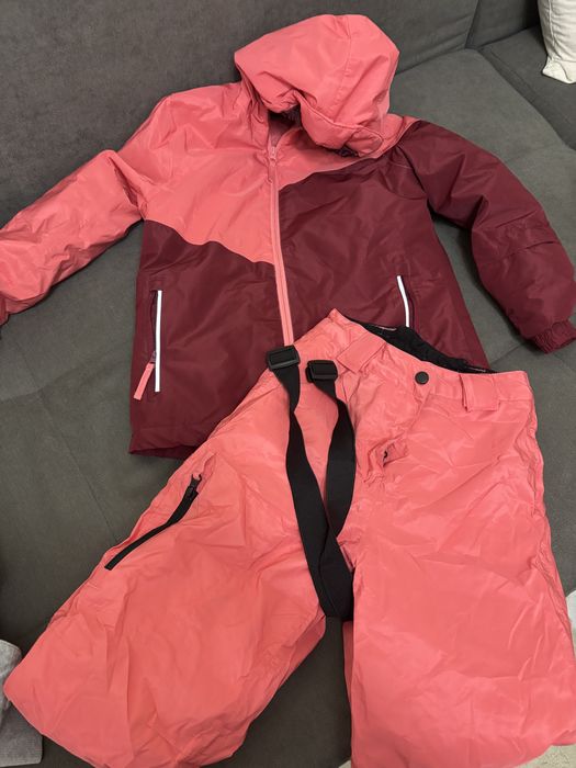 Дрехи за ски/непромокаеми