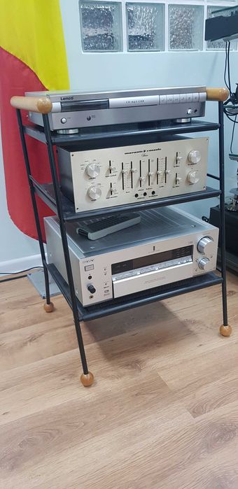 Rack amplificator audio masa raft aparate audio amplificator