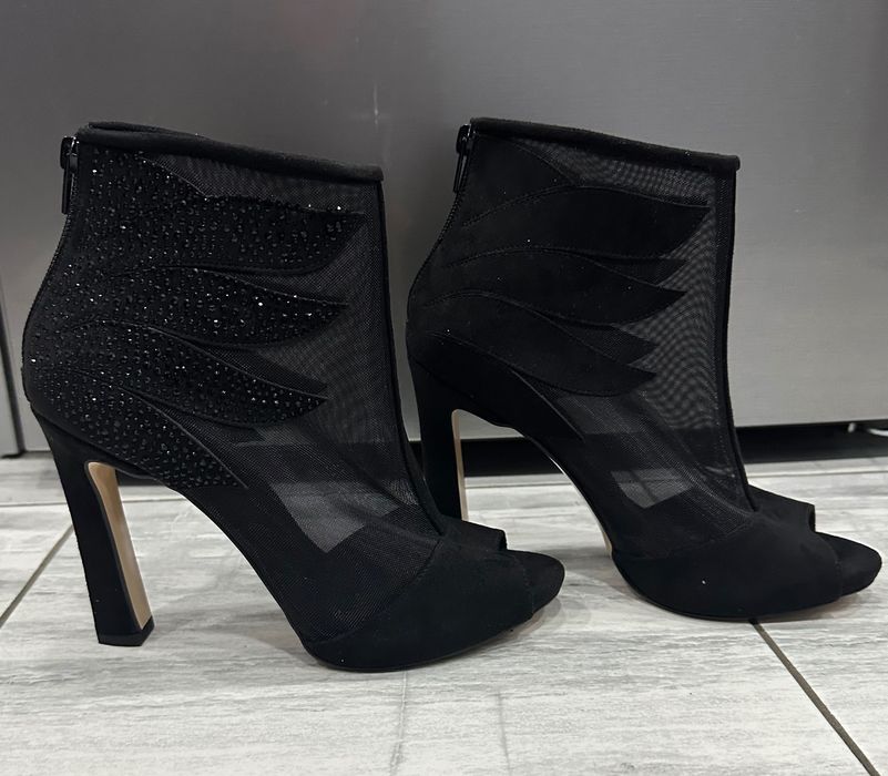 Летни официални боти чисто нови