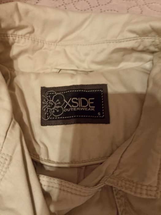 Дамски якета и тренчкоти