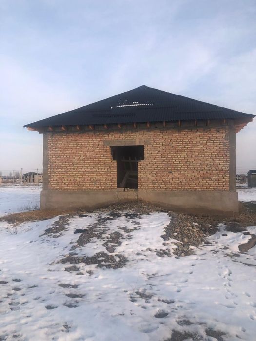 Продам не достройный дом