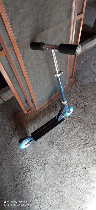 Продавам детска тротинетка