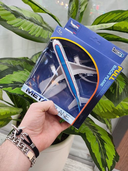 Самолёт в подарок ( Uzbekistan Airways)