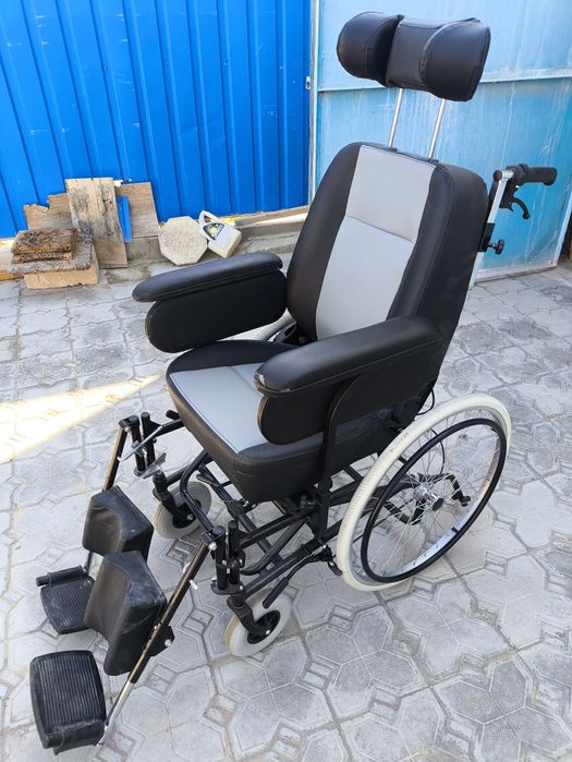 Инвалидное кресло