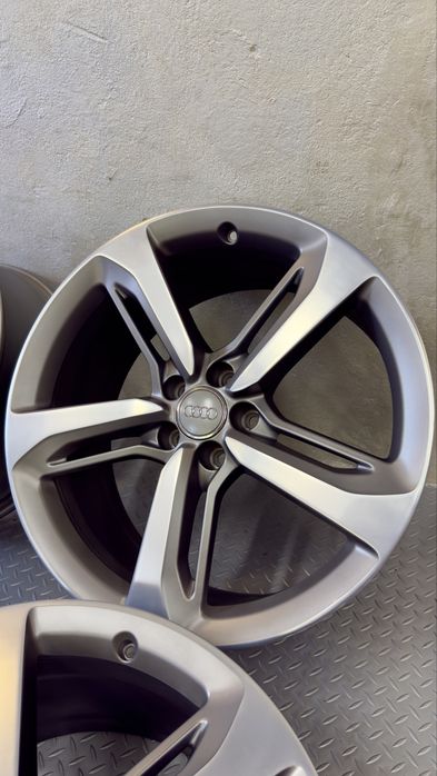 Оригинални 5х112 20” Audi S8/S7