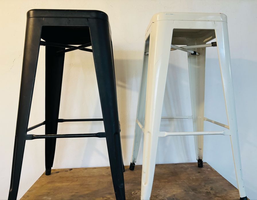 Scaune de bar din metal