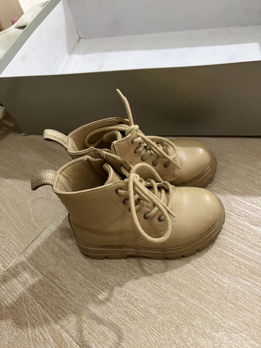 Детские ботинки Zara 23 размер