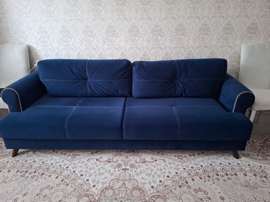 Продам диван и два кресла