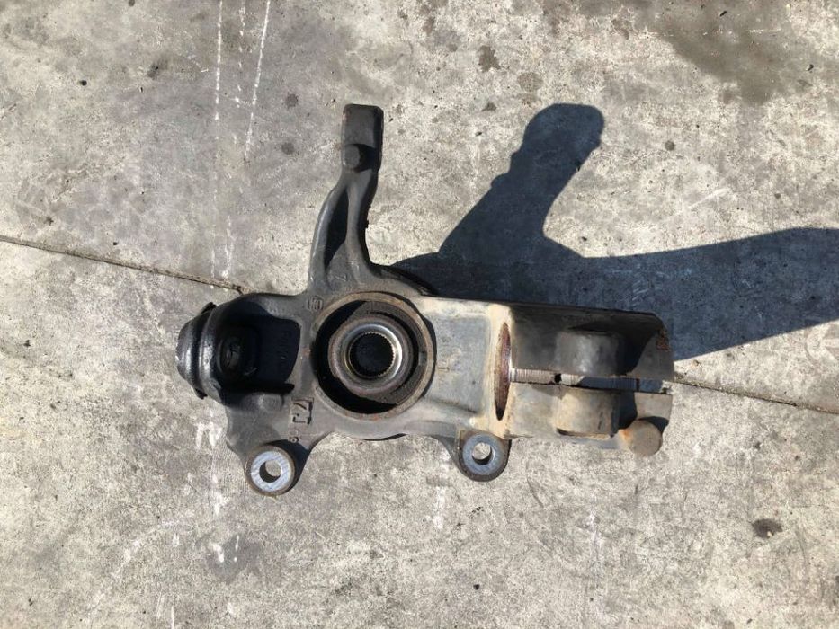 fuzeta stanga fata ford mondeo 2009