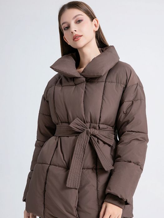 Куртка теплая и удобная.