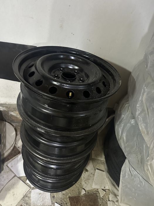 Комплект железных дисков  размером R16