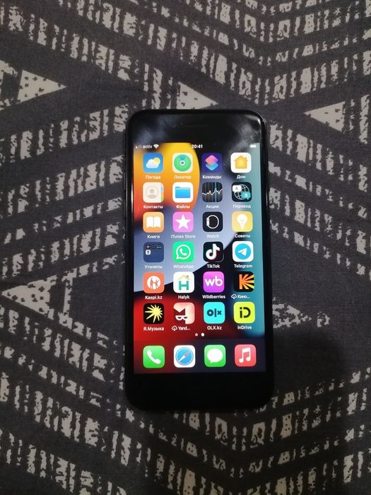 Продам iPhone 7 минусов нет!