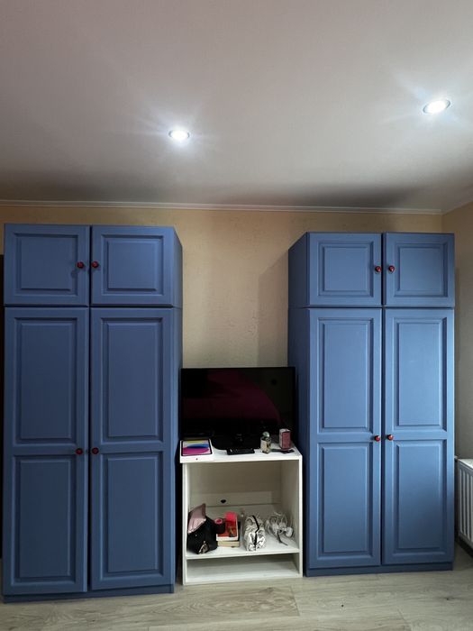 Двукрилни гардероби 2 броя