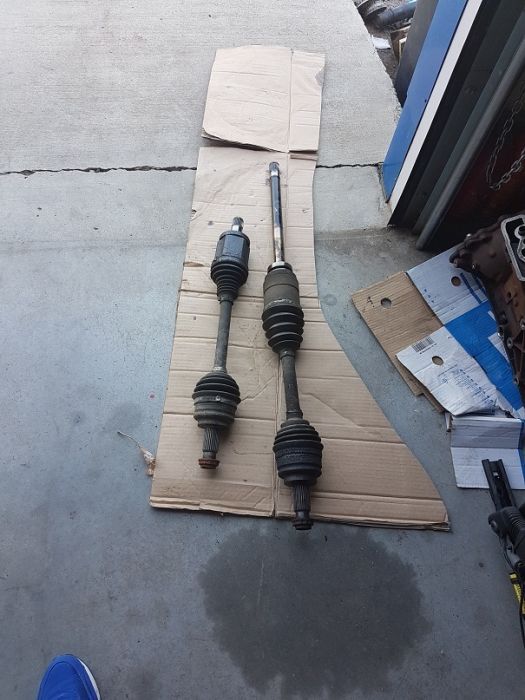 Planetara stanga-dreapta fata bmw x3-e83, DEZMEMBREZ BMW X3