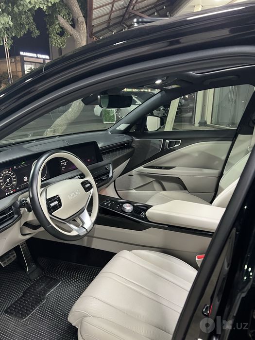 Kia K8 2023 yil.