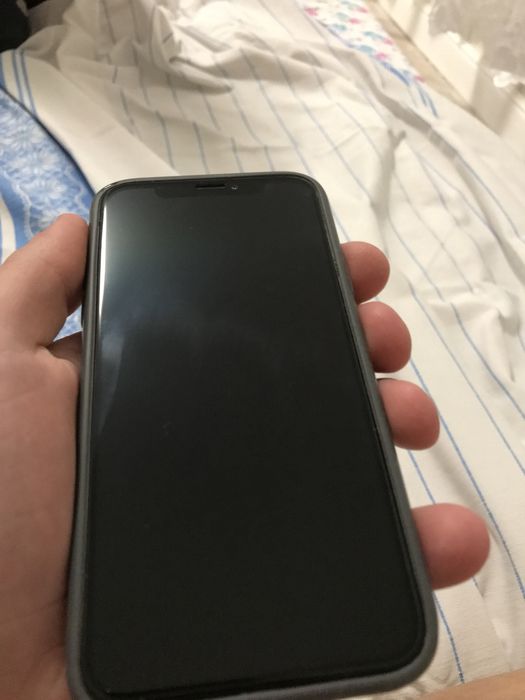 iPhone Xs gold в отличном состоянии