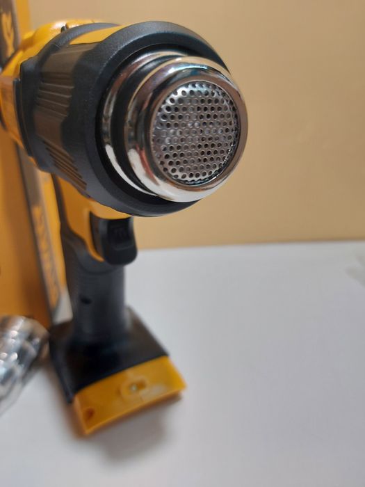 ПРОМОЦИЯ.Акумулаторен пистолет за горещ въздух Dewalt DCE530N.