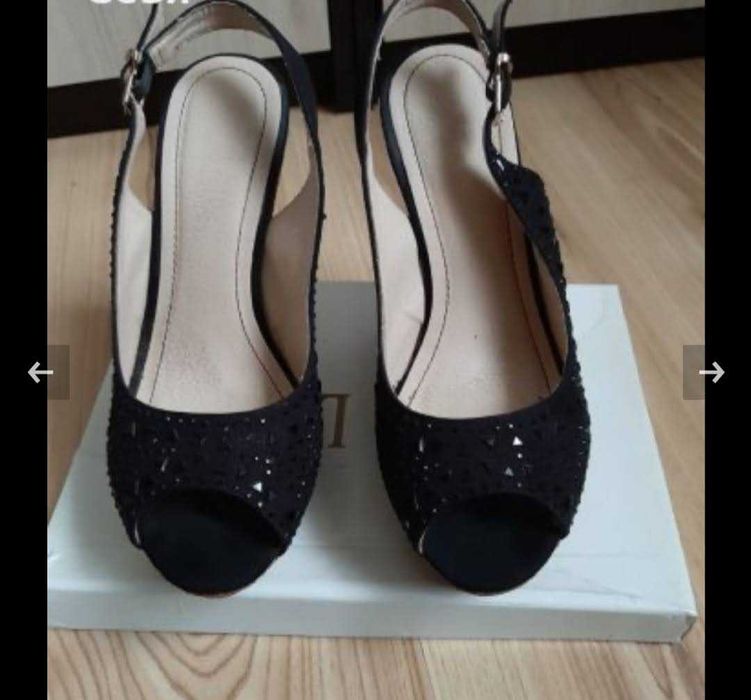 Сандали на платформа