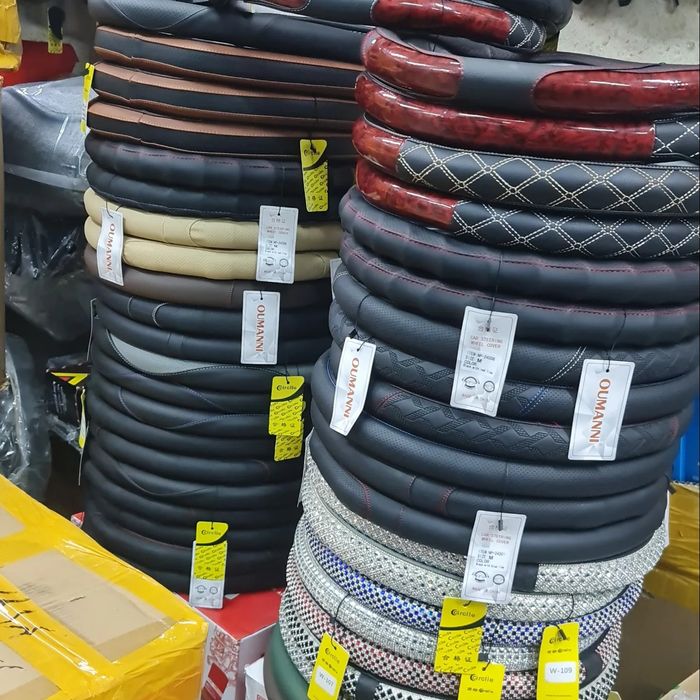 Чехлы на руль автомобиля.