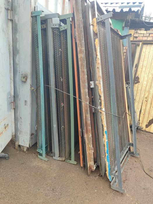 Панцерные кровати