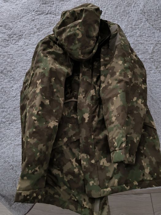 Scurtă combat 50 cu 1