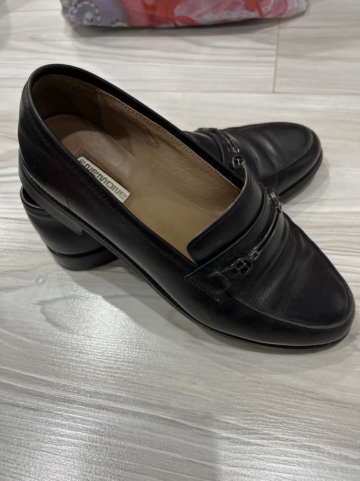 Продам лоферы кожанные