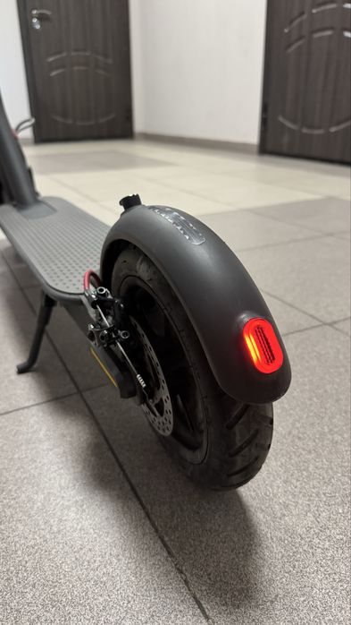 электоро самакат Xiaomi m365