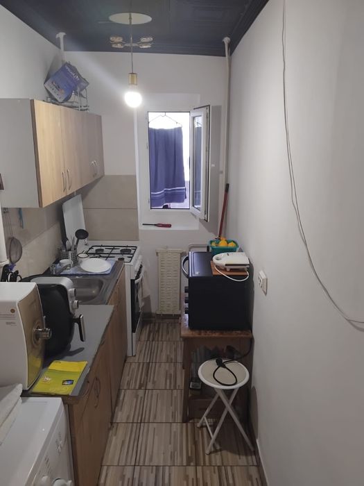 Vand garsoniera in crangasi sunt proprietar