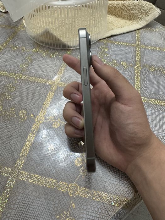 Продам айфон 15про 128гб