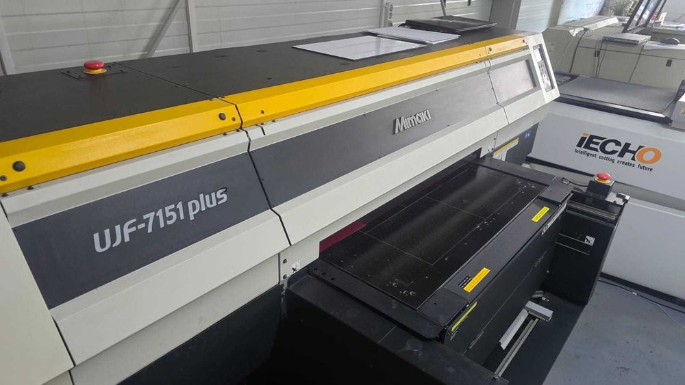 Imprimanta / Printer Profesional MIMAKI UJF-7151 Plus