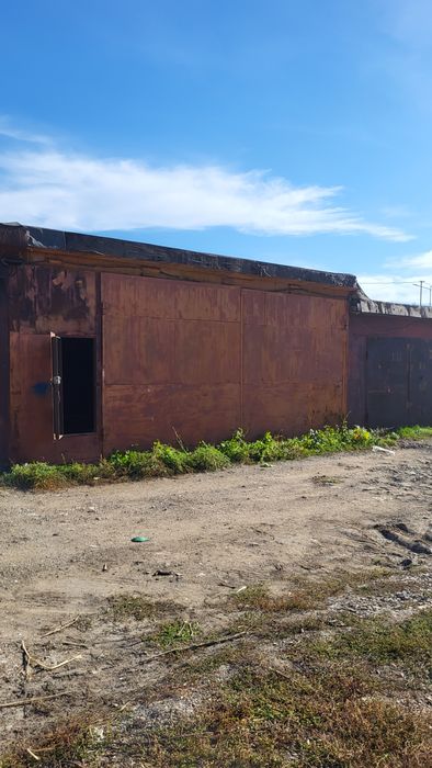 Сдам большой гараж