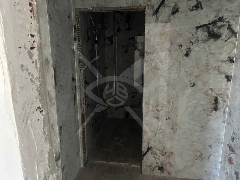 Продава се Тристаен апартамент в Пловдив, Център - 148 кв.м за 2102 €/кв.м - Снимка #8