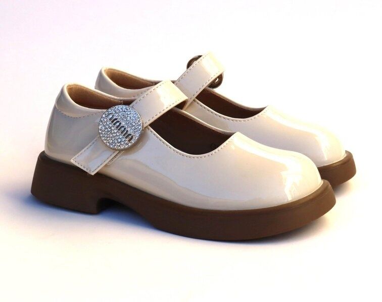 НОВО! Детски официални обувки- бежови