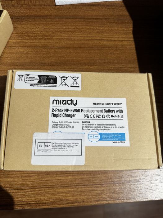 зарядно за фотоапарати Sony Miady