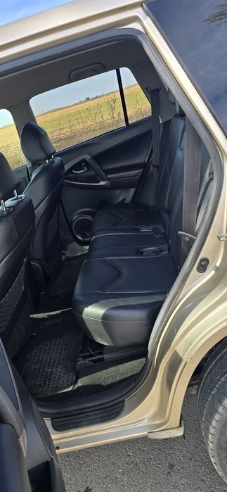Toyota rav 4     2.2 diesel