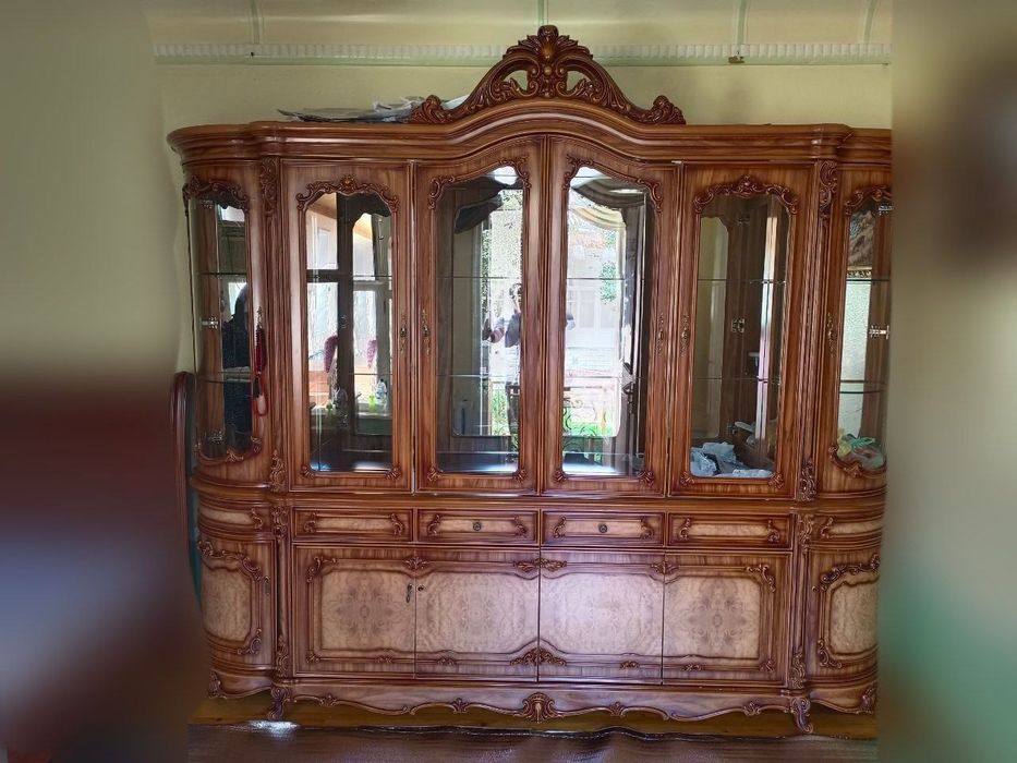 Стенка сотилади стенка сотилади