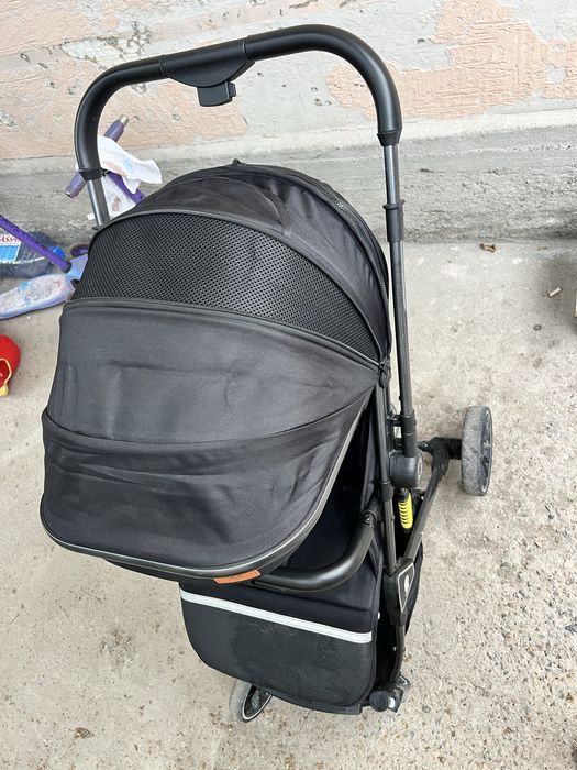 Детская коляска,прогулочная