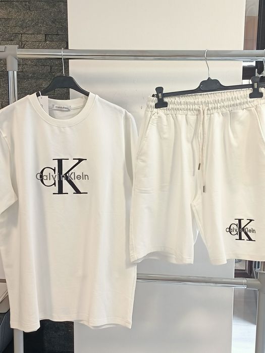Compleu barbati ck lichdare de stoc