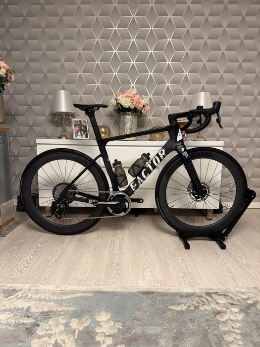 Race Aero Factor Ostro Gravel