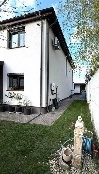 Casă modernă, complet mobilată + panouri solare | 490 mp teren |  zona Ford