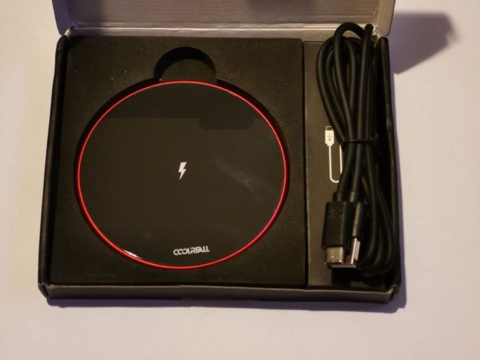 Incarcator wireless de birou