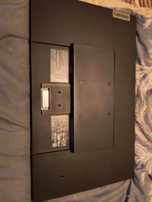 Монитор Lenovo 27″, Full HD, супер състояние