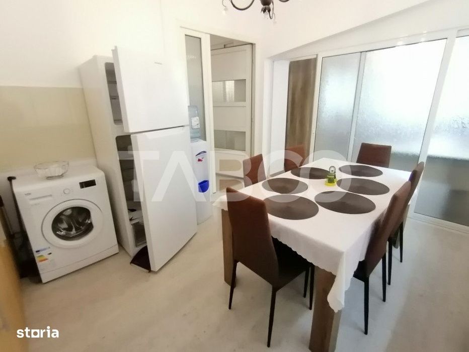 Apartament 3 camere 80 mpu pretabil spatiu comercial zona Strand Sibiu