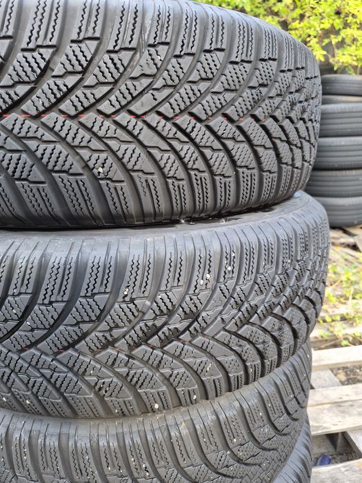 4бр. 215 65 16 Firestone зимни.