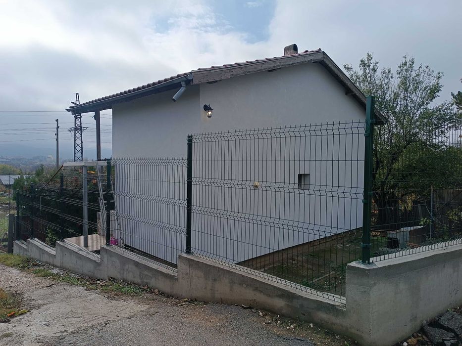 Продава се Къща в Червен бряг - 88 кв.м за 910 €/кв.м - Снимка #1