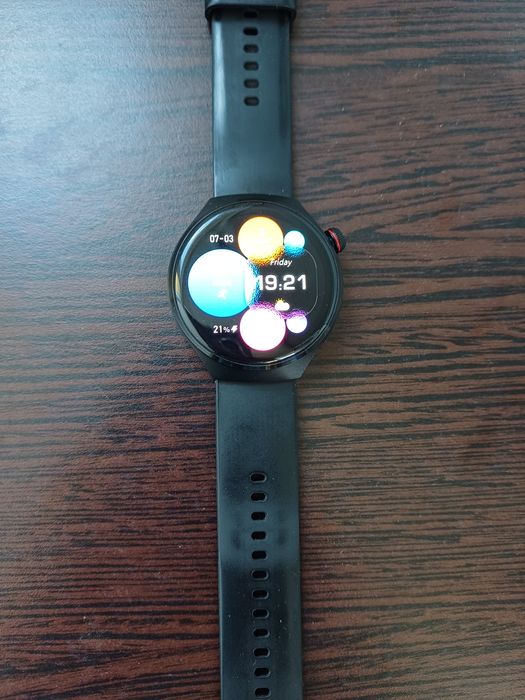 Smartwatch de vânzare